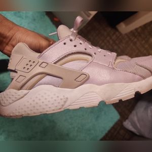 Lilac Nike huarches